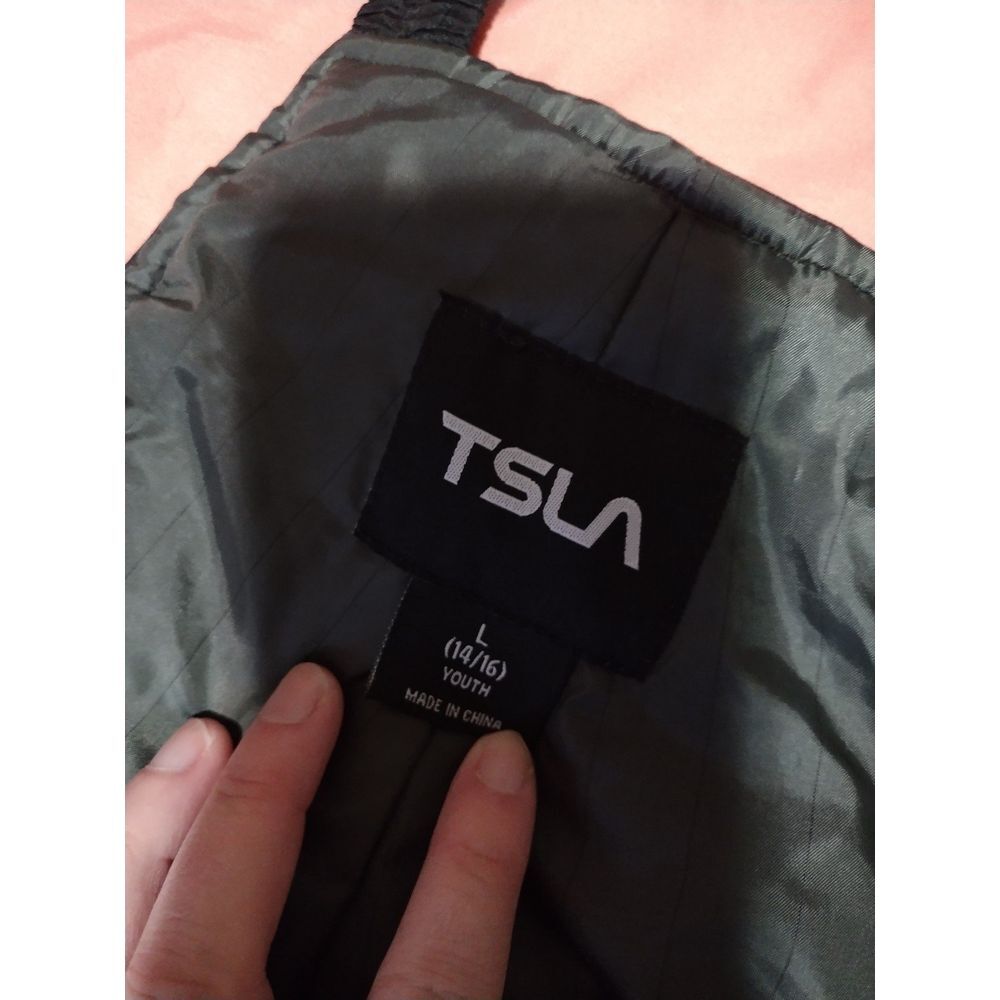 TSLA kids black snow overalls size large - Picture 4 of 5